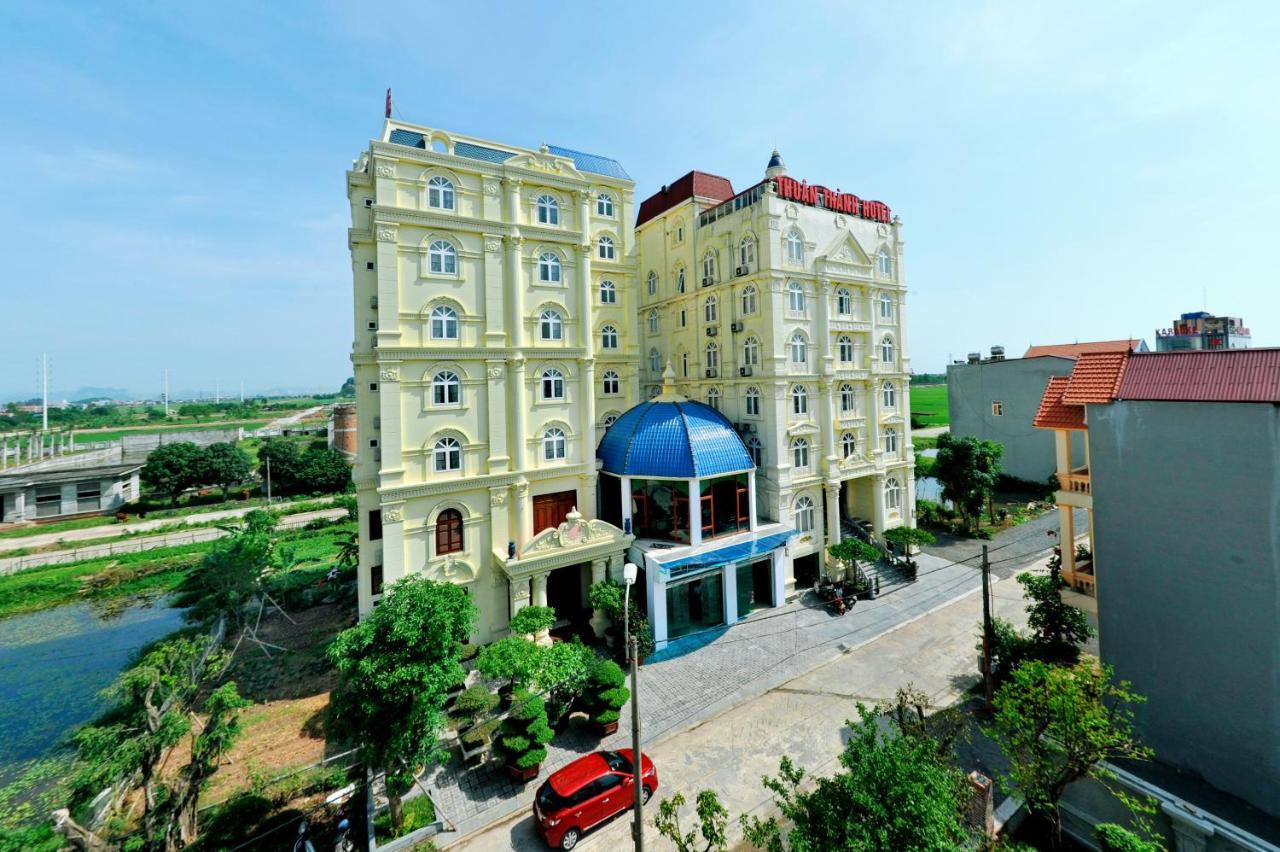 Thuan Thanh Hotel Ninh Bình Exteriör bild